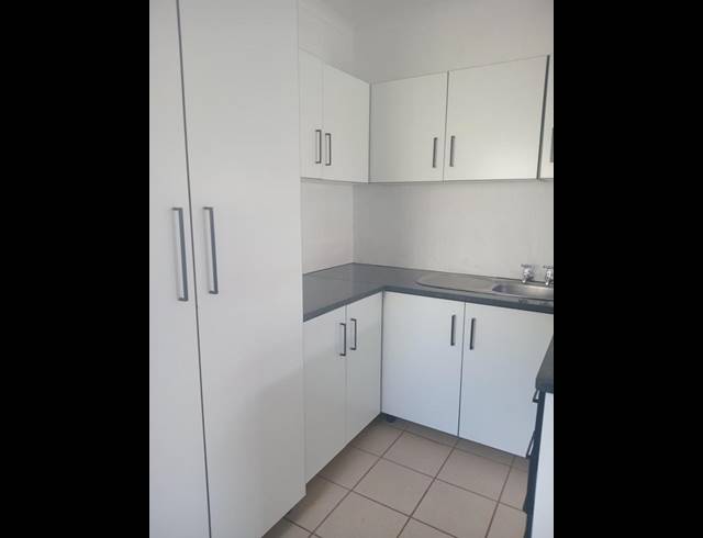 3 BEDROOM PROPERTY TO RENT IN ARBORETUM